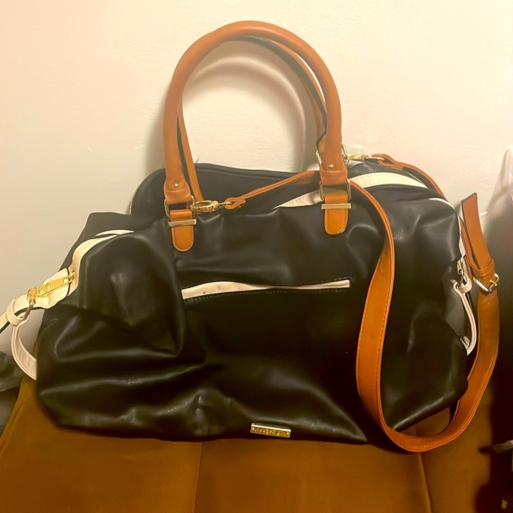 Madden Girl weekender bag